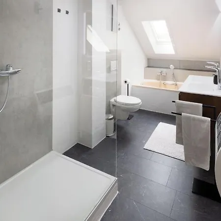 Leuchtenberg Apartment *