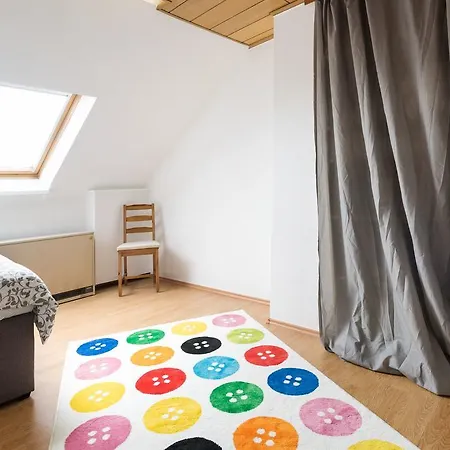 Leuchtenberg Apartment *